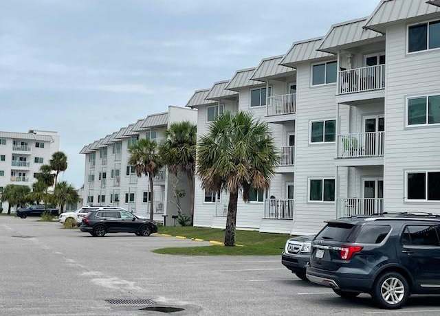 Property at 400 Plantation Rd #2227, Gulf Shores, AL 36542, 2 beds, 2 baths