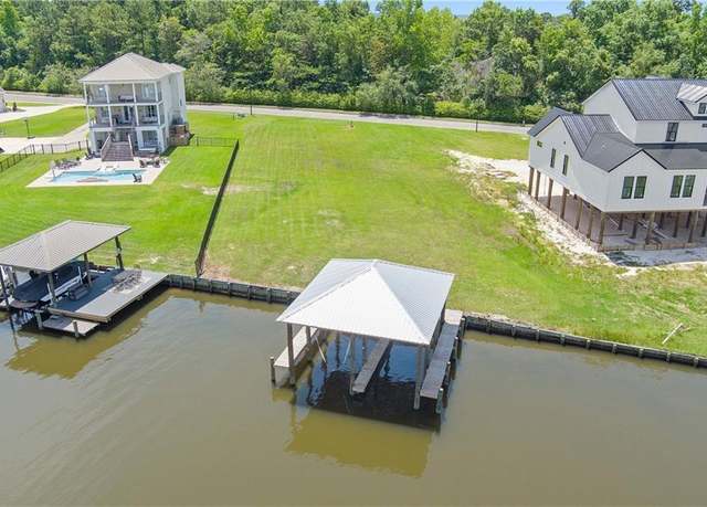 Property at 3312 Harbor View Ct, Mobile, AL 36605