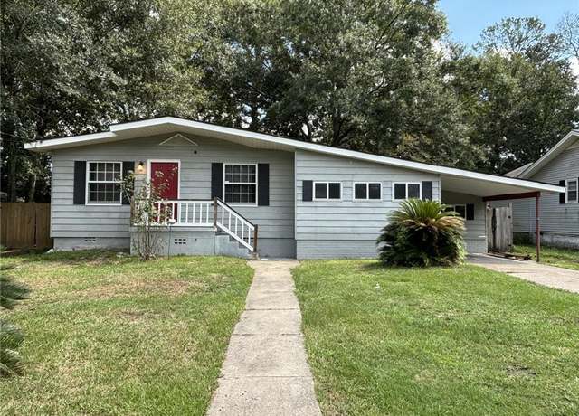 Property at 113 Esplanade Ave, Mobile, AL 36606, 3 beds, 1 bath