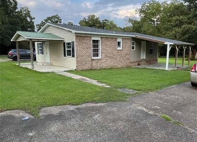 Property at 9439 Beverly Road Ext, Irvington, AL 36544, 2 beds, 1 bath