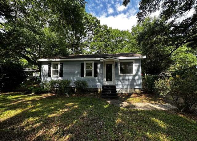 Property at 929 4th Ave, Saraland, AL 36571, 2 beds, 1 bath