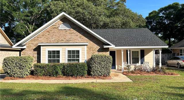 Photo of 3120 Wellborne Dr W, Mobile, AL 36695