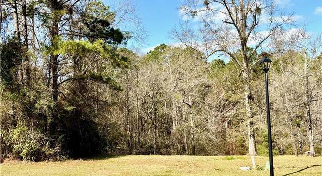 Photo of 1940 Bradshire Dr, Mobile, AL 36695