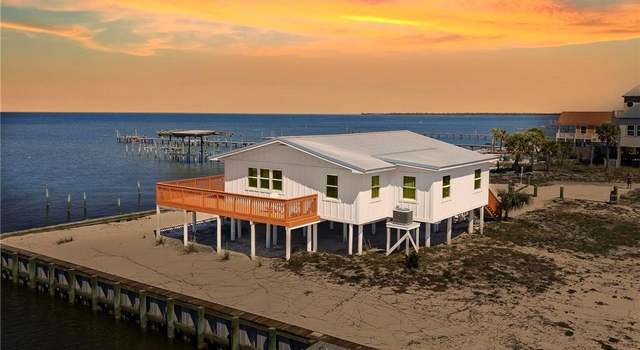 Photo of 701 Indian Ln, Gulf Shores, AL 36542