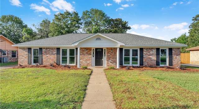 Photo of 5493 Carriage Woods Ct, Mobile, AL 36618