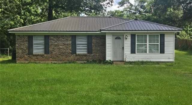 Photo of 9370 Woodvale Dr, Semmes, AL 36575