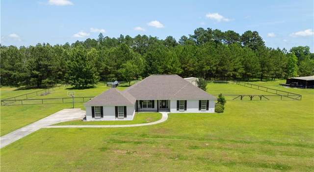 Photo of 1910 Homestead Ln, Wilmer, AL 36587