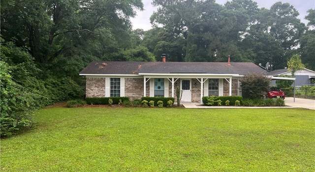 Photo of 2618 D'iberville Dr N, Mobile, AL 36695