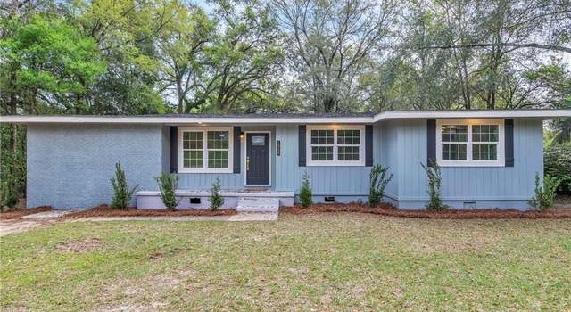 Photo of 1906 Le Jeune Dr, Mobile, AL 36618