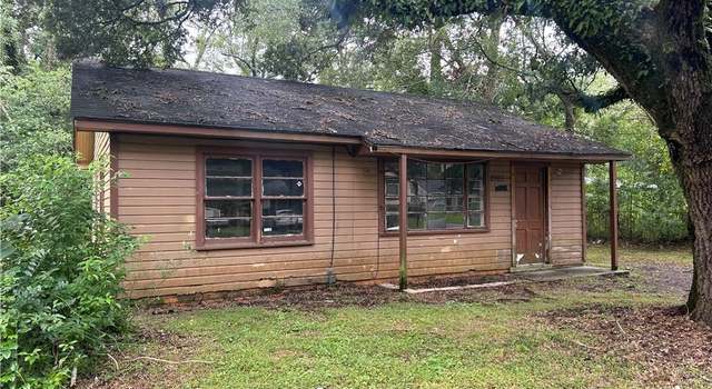 Photo of 2105 Robinson Dr, Mobile, AL 36605