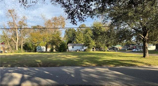 Photo of 420 6th Ave, Chickasaw, AL 36611