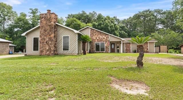 Photo of 3395 Lakewind Dr, Mobile, AL 36695