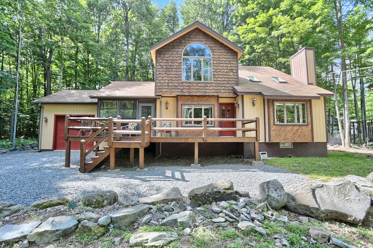 203 Wyalusing Dr, Pocono Lake, PA 18347 | Redfin