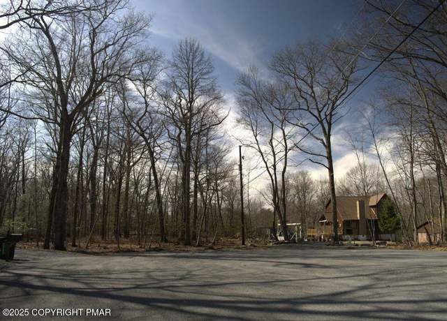 Property at 1-9 Laurel Ln 14 Ln, Henryville, PA 18332