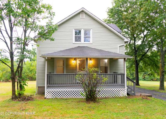 Property at 2256 Route 715, Stroudsburg, PA 18360, 4 beds, 2.5 baths