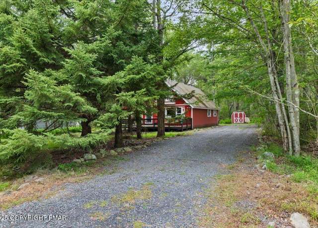 Property at 5210 Tatamy Dr, Pocono Lake, PA 18347, 2 beds, 1 bath