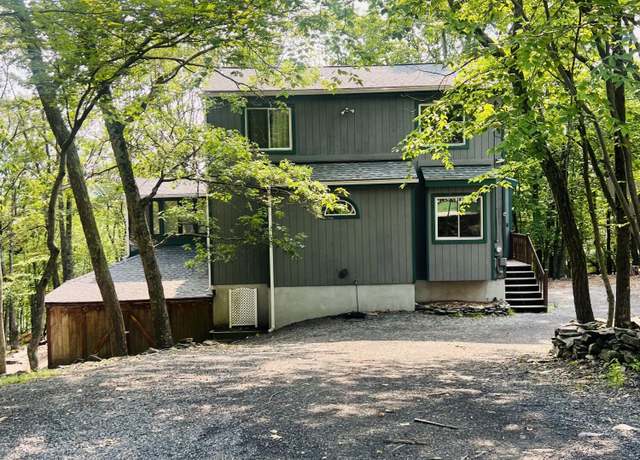 Property at 120 Totteridge Rd, Bushkill, PA 18324, 4 beds, 2 baths