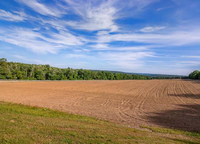 Property at Victoria Arms Cir 2, Kunkletown, PA 18058