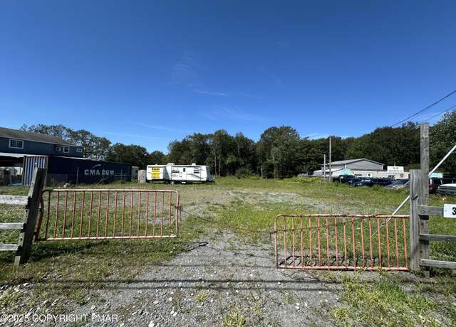 Property at 321 Lr 949, Tobyhanna, PA 18466