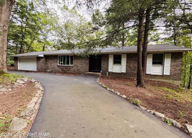 Property at 3190 Dogwood Ter, East Stroudsburg, PA 18301, 3 beds, 2.5 baths