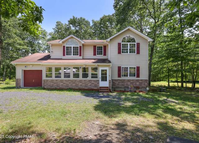 Property at 138 Kensington Dr, Bushkill, PA 18324, 3 beds, 2.5 baths