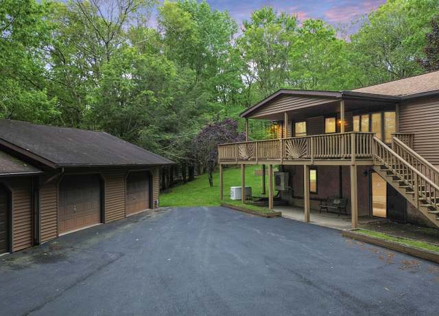 Property at 338 Pond Creek Rd, White Haven, PA 18661, 3 beds, 2.5 baths
