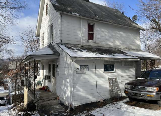 Property at 1320 Middle Rear Wyoming St, Scranton, PA 18509, 3 beds, 2 baths