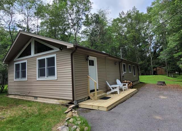 Property at 139 Eliot Ln, Albrightsville, PA 18210, 3 beds, 1 bath