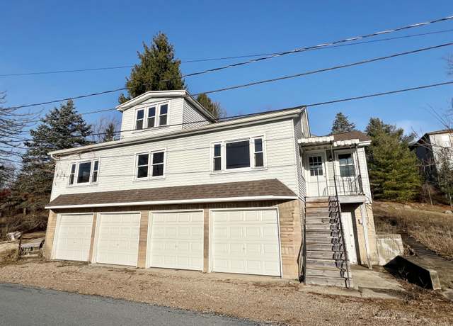 Property at 1021 Mary Ann Aly, Palmerton, PA 18071, 3 beds, 1 bath