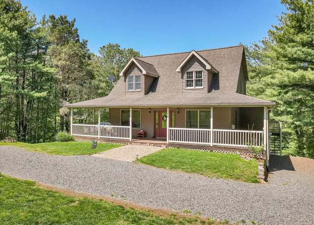 Property at 172 Golf Course Rd, Sugarloaf, PA 18249, 2 beds, 2 baths
