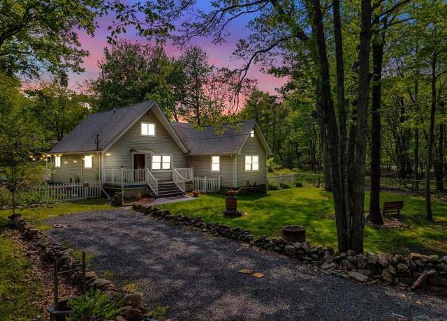 Property at 3137 Fern Rd, Pocono Summit, PA 18346, 5 beds, 3 baths