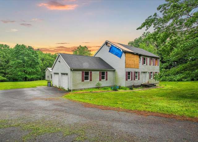 Property at 188 Cress Dr, Saylorsburg, PA 18353, 3 beds, 2.5 baths