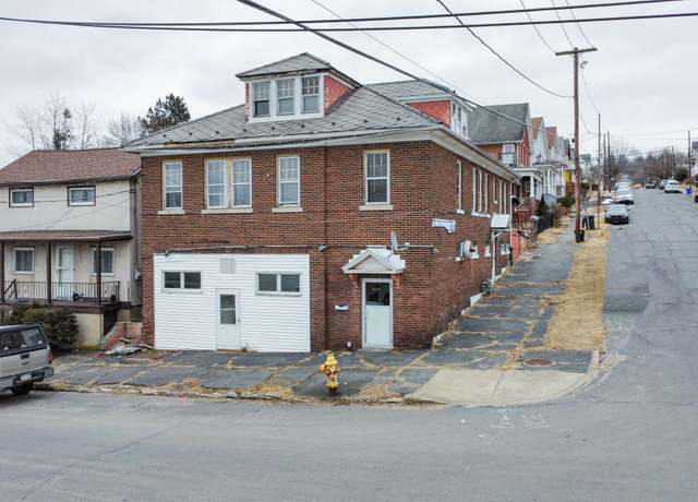 Property at 1429 Prospect Ave, Scranton, PA 18505, 5 beds, 2 baths
