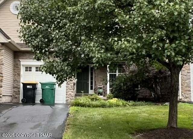 Property at 1747 Big Ridge Dr, East Stroudsburg, PA 18302, 3 beds, 2.5 baths