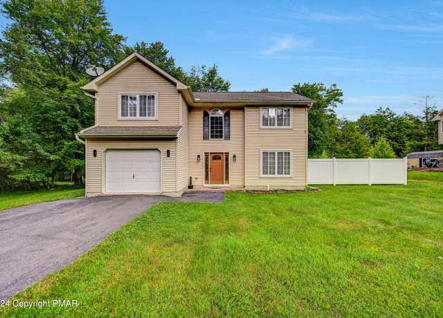 Property at 130 Cranberry Dr, Blakeslee, PA 18610, 3 beds, 2.5 baths