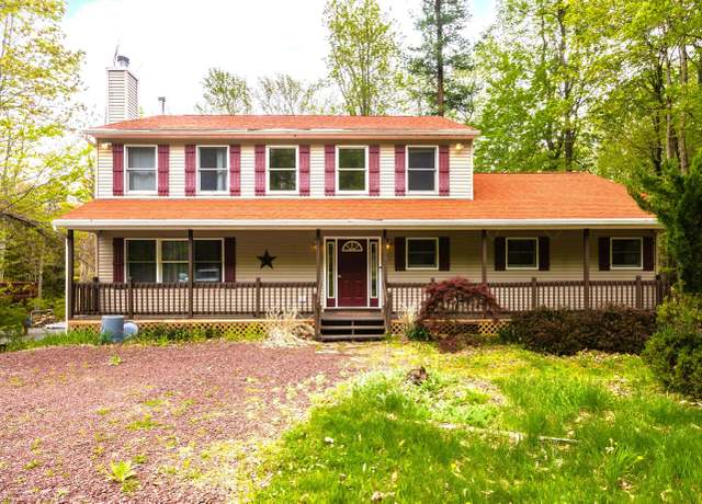 Property at 533 Maxatawny Dr, Pocono Lake, PA 18347, 4 beds, 3.5 baths