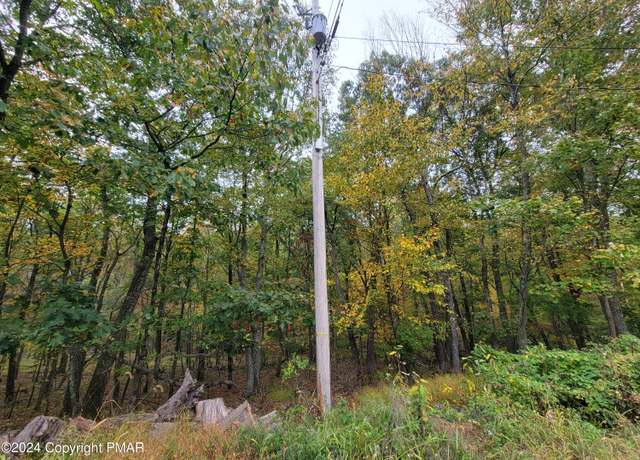 Property at 16 & 17 Summit Dr, East Stroudsburg, PA 18302