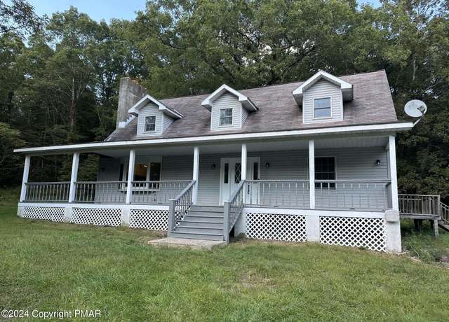 Property at 5108 Paradise Valley Rd, Henryville, PA 18332, 3 beds, 2 baths