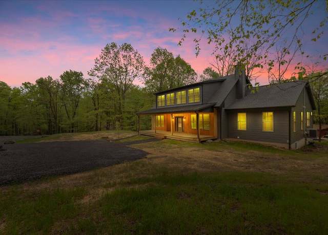 Property at 1448 Lake Ln, Pocono Lake, PA 18347, 4 beds, 4 baths