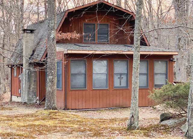 Property at 6118 Decker Rd, Bushkill, PA 18324, 3 beds, 2 baths