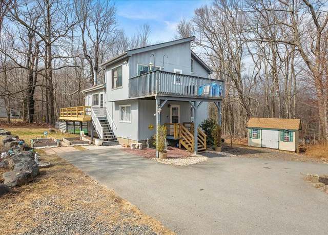 Property at 3605 Cedar Ln, Tobyhanna, PA 18466, 4 beds, 2 baths
