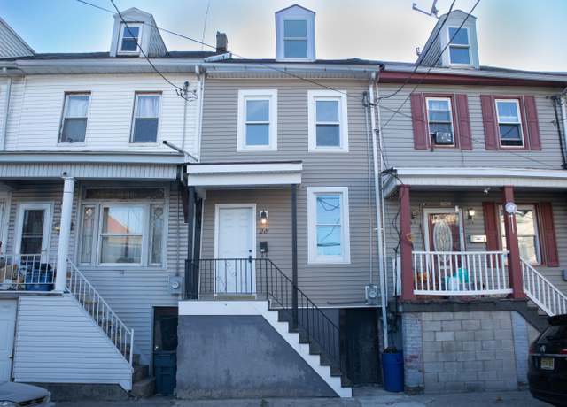 Property at 28 N Gilbert St, Shenandoah, PA 17976, 4 beds, 1 bath