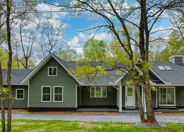 Property at 119 N Shore Dr, Albrightsville, PA 18210, 3 beds, 2.5 baths