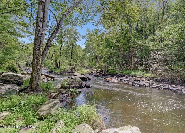 Property at 2314 Hillcrest Dr, Pocono Pines, PA 18350, 3 beds, 4.5 baths