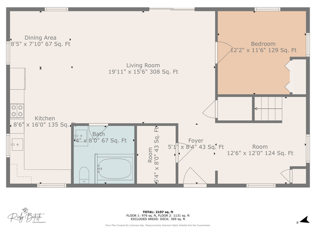 Property at 8263 Natures Drive Dr, Tobyhanna, PA 18466, 5 beds, 3 baths
