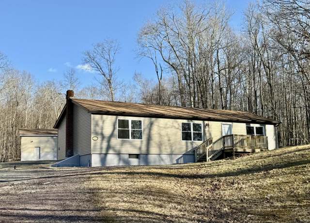 Property at 430 Rose Marie Ln, East Stroudsburg, PA 18302, 3 beds, 2 baths
