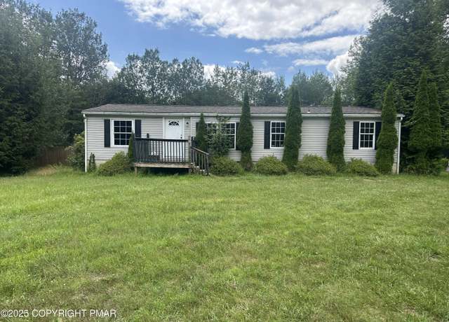 Property at 149 Tapuco Dr, Albrightsville, PA 18210, 3 beds, 2 baths