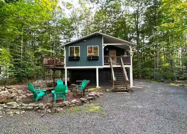 Property at 2089 Lehigh Dr, Pocono Lake, PA 18347, 3 beds, 2 baths
