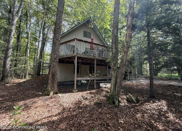 Property at 437 Orono Dr, Pocono Lake, PA 18347, 3 beds, 1 bath