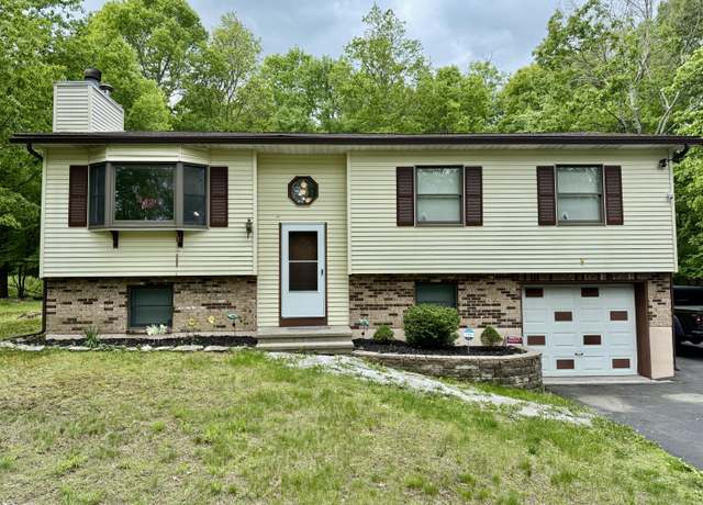 Property at 1223 Coolbaugh Rd, East Stroudsburg, PA 18302, 3 beds, 2 baths